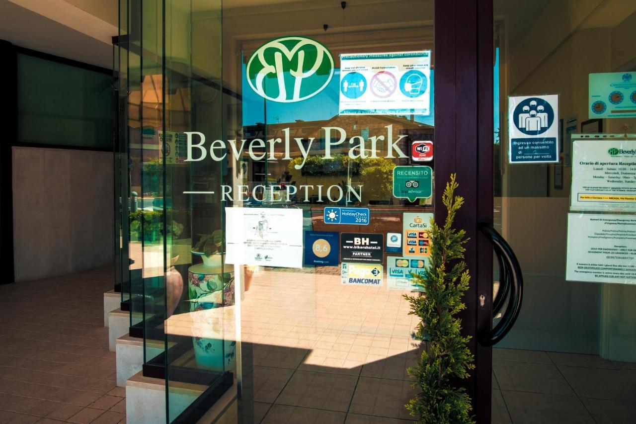 Beverly Park Residence Tirrenia Zewnętrze zdjęcie